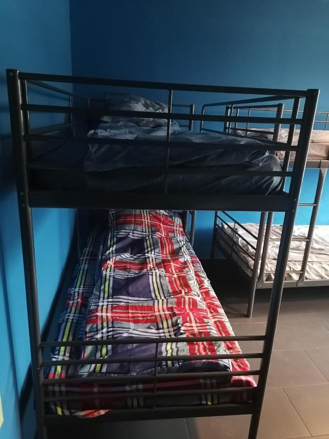 Hostel Pacific Ocean Czestochowa Ngoại thất bức ảnh